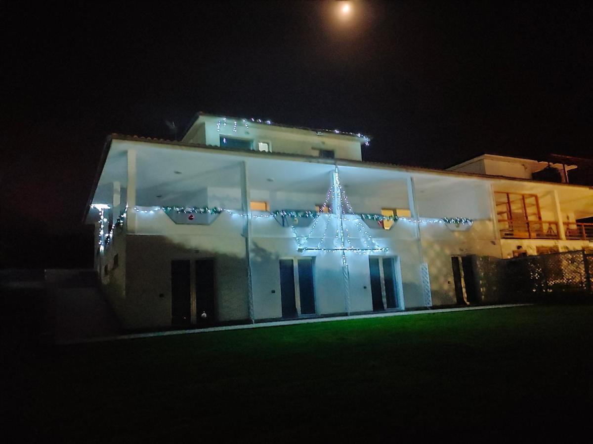 La Staccionata Bianca Bed & Breakfast Витербо Екстериор снимка